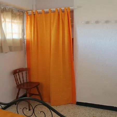 Apartment Appt 2 Pieces 4 Pers Climatise Avec Balcon, Parking Et Animaux Admis A 150m De La - Fr-1-229c-46 Port-la-Nouvelle